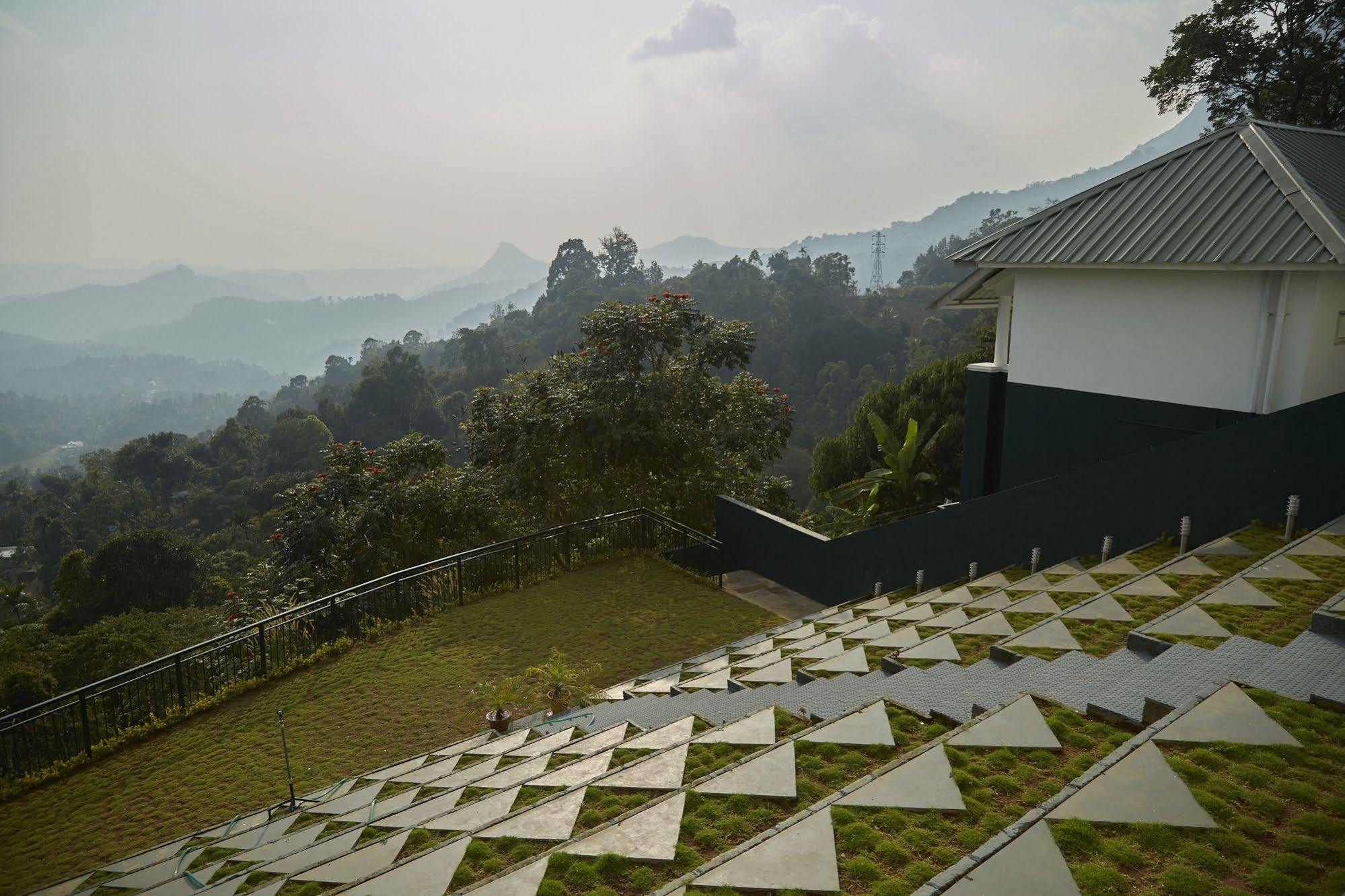 Munnar Tea Hills Resort - Mthr Екстериор снимка