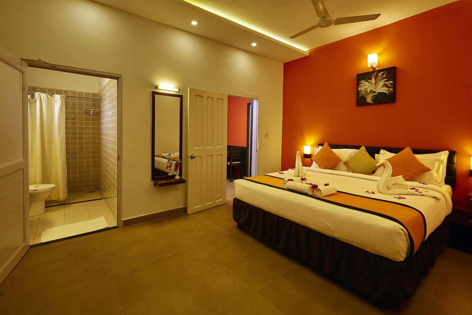 Munnar Tea Hills Resort - Mthr Екстериор снимка